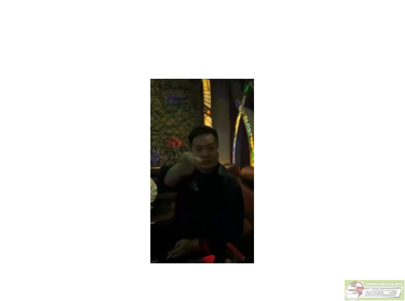 dvubb 图片点击可在新窗口打开查看